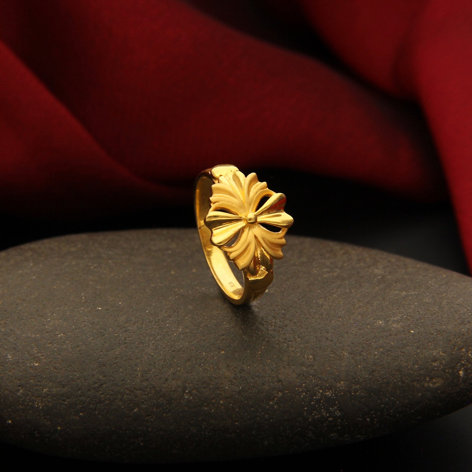 LADIES CASTING RING